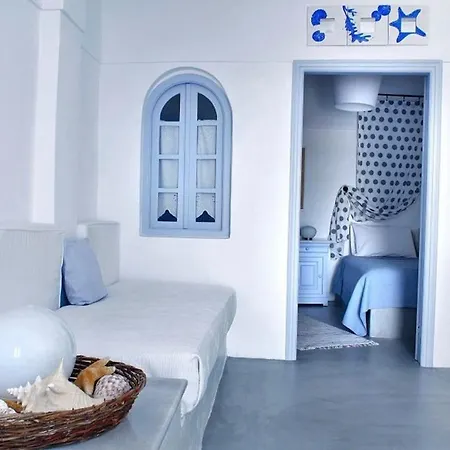 Avos Superior Family Caldera View Santorini Villa Oia (Santorini)