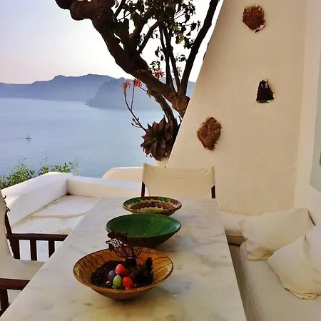 Avos Superior Family Caldera View Santorini