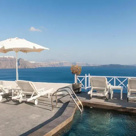 Avos Superior Family Caldera View Santorini Villa